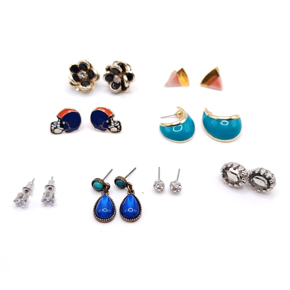 8 Pair Mixed Earrings Lot Stud Hoop Dangle Statement Jewelry Bundle